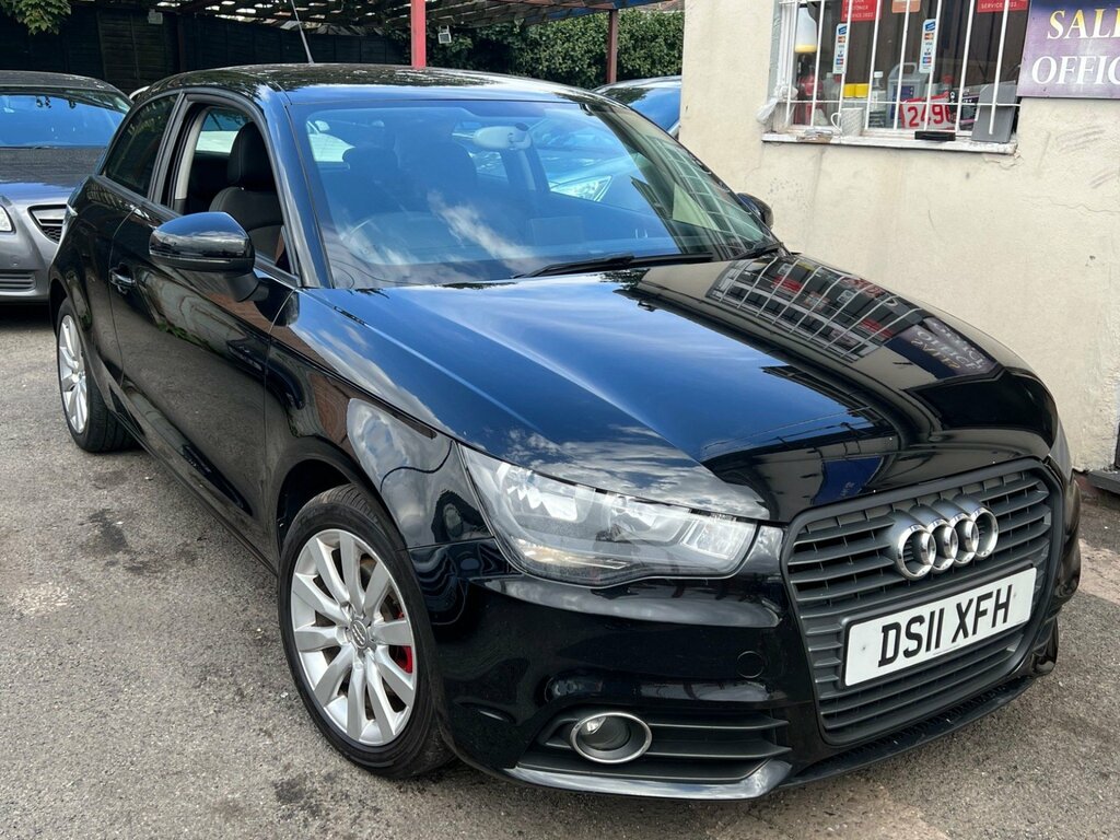 Audi A1 1.6 Tdi Sport Euro 5 Ss Black #2