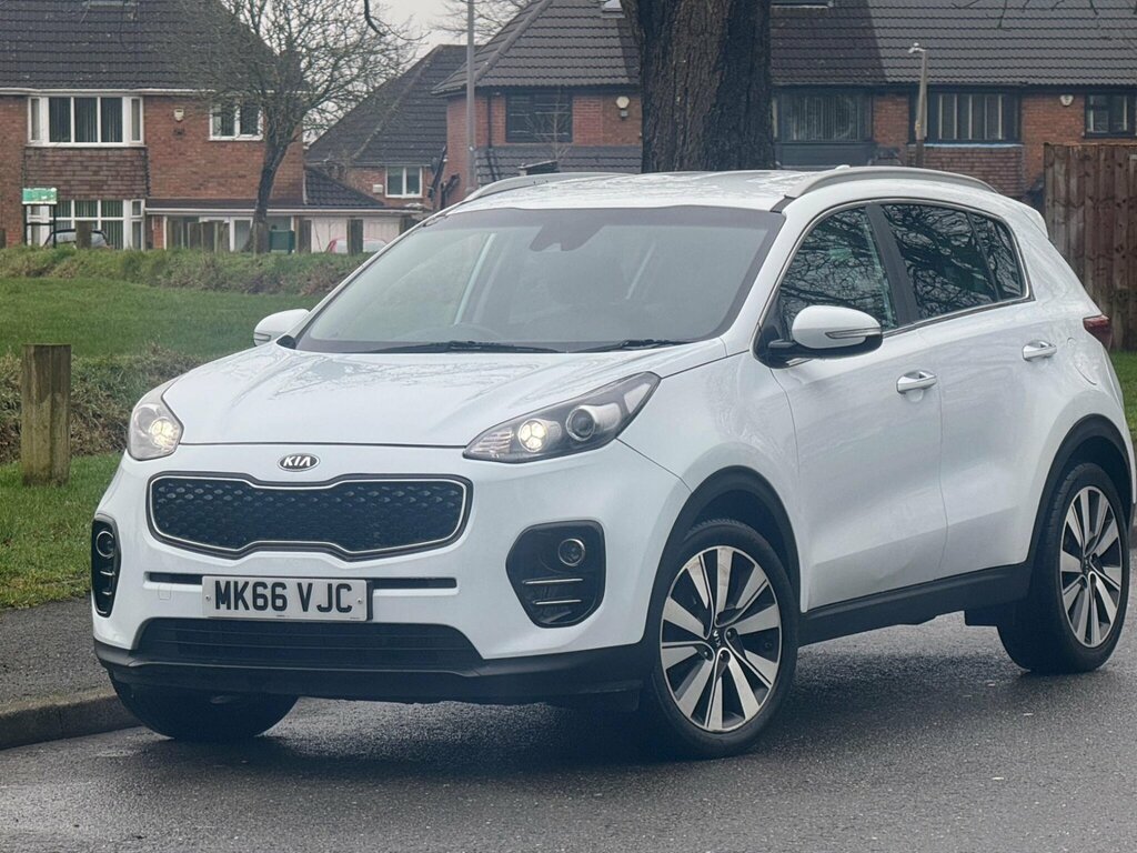 Kia Sportage 1.7 Crdi 3 Euro 6 Ss MK66VJC White #5