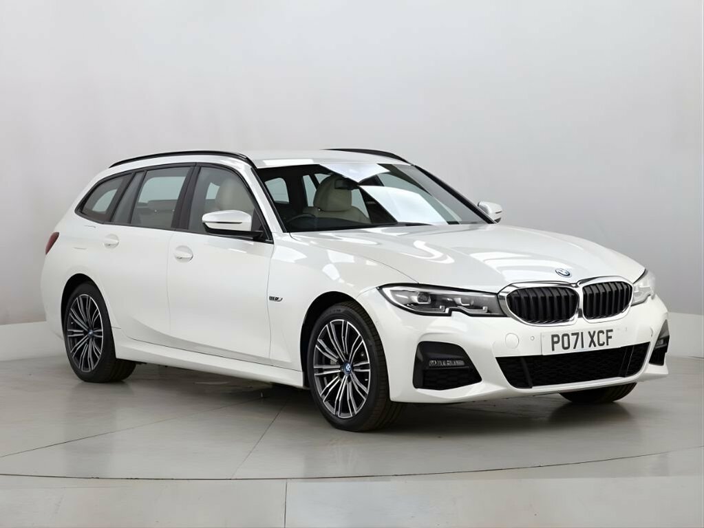 BMW 3 Series 2L M Sport PO71XCF White #3