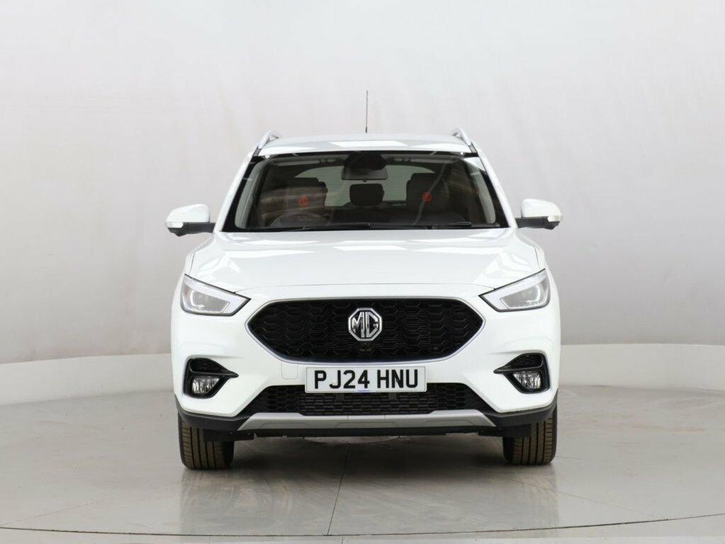 MG ZS 1L Exclusive White #2
