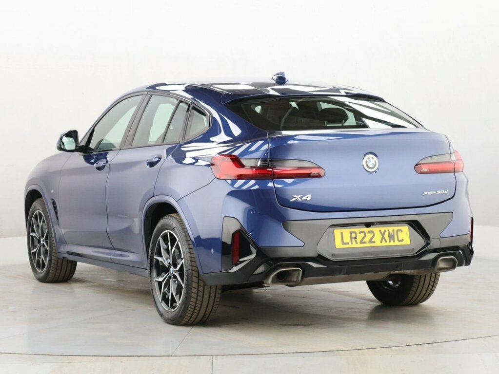 BMW X4 3L M Sport LR22XWC Blue #5
