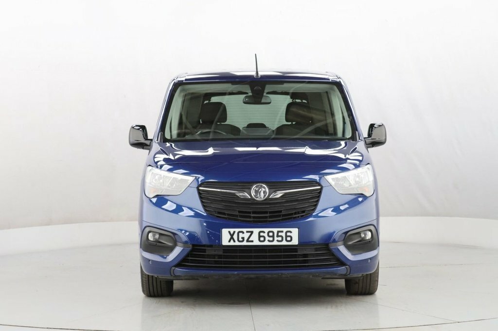Vauxhall Combo Life 1.5L Se XGZ6956 Blue #2