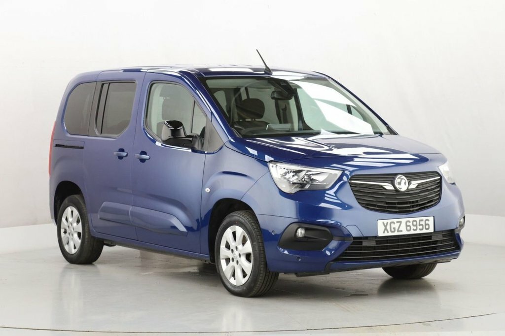 Vauxhall Combo Life 1.5L Se Blue