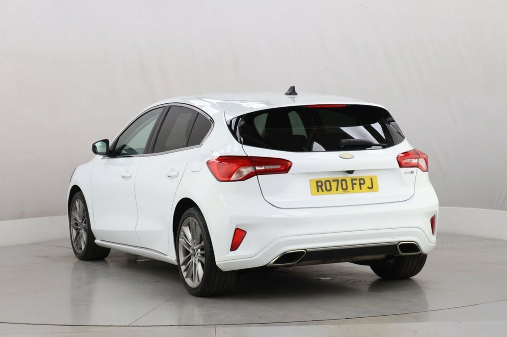 Ford Focus 1L Vignale Edition RO70FPJ White #5