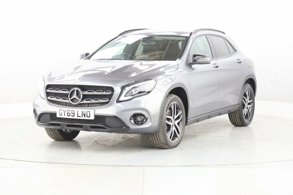 Mercedes-Benz GLA Class 1.6L Urban Edition GY69LNO Grey #4
