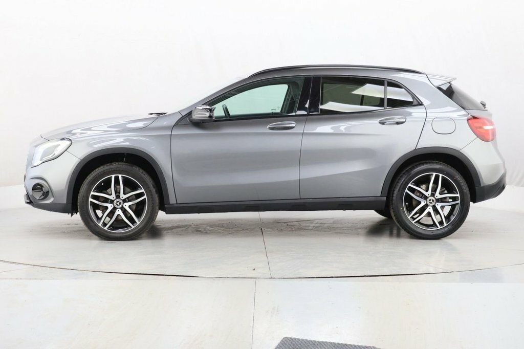 Mercedes-Benz GLA Class 1.6L Urban Edition GY69LNO Grey #5
