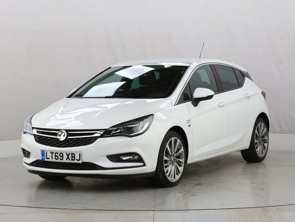 Vauxhall Astra 1.4L Griffin LT69XBJ White #3