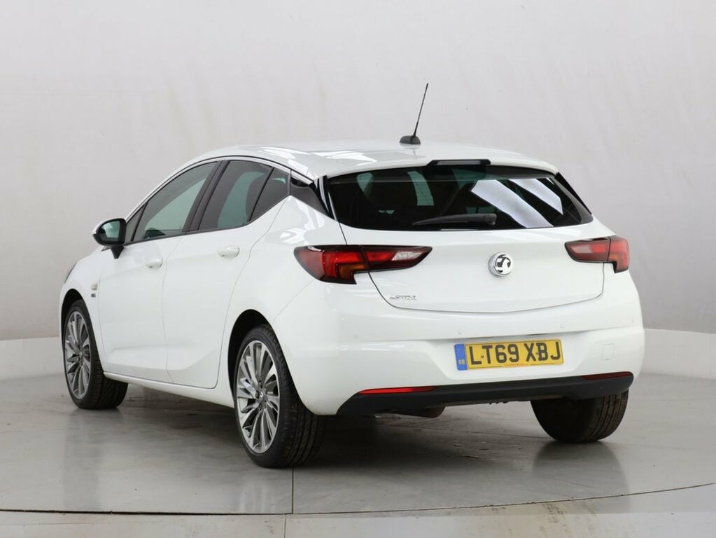 Vauxhall Astra 1.4L Griffin LT69XBJ White #5