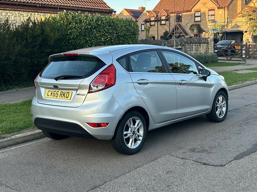 Ford Fiesta 1.3 Zetec 201565 CV65RKO Silver #4