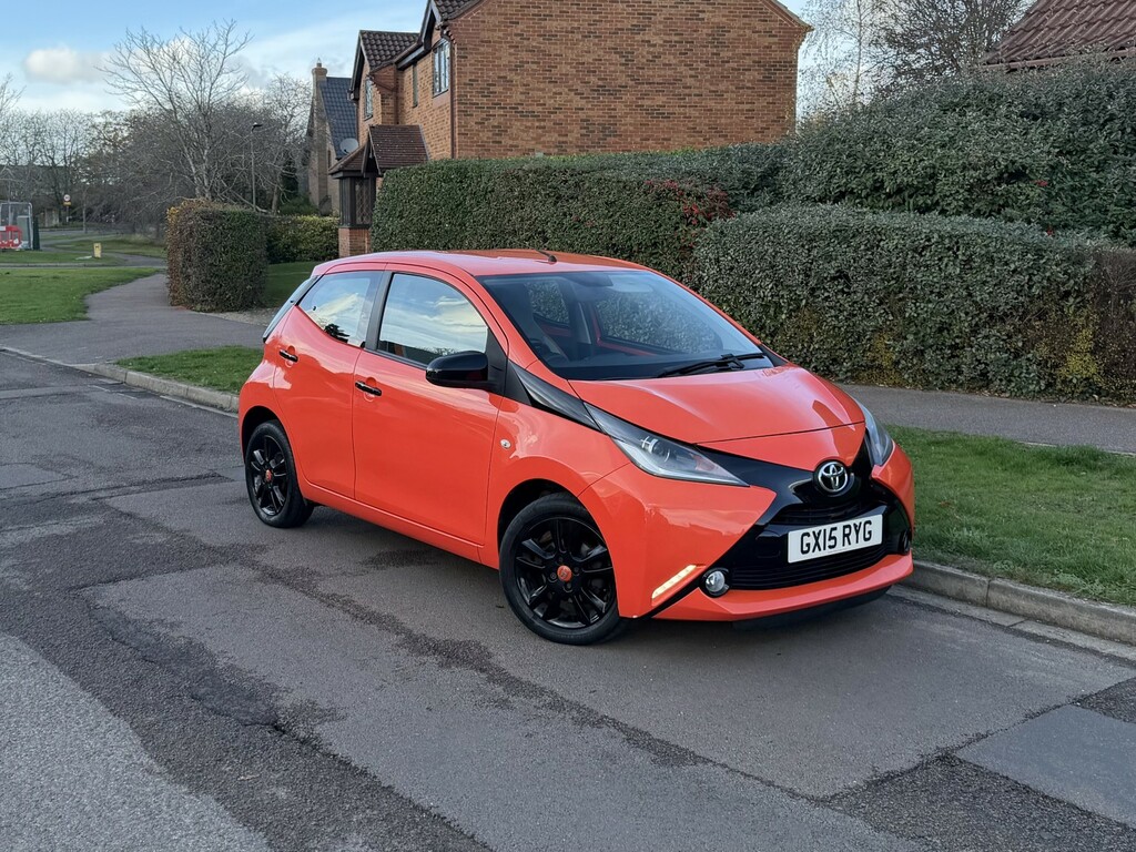 Toyota Aygo 1.0 Vvt-i X-cite 201515 Orange