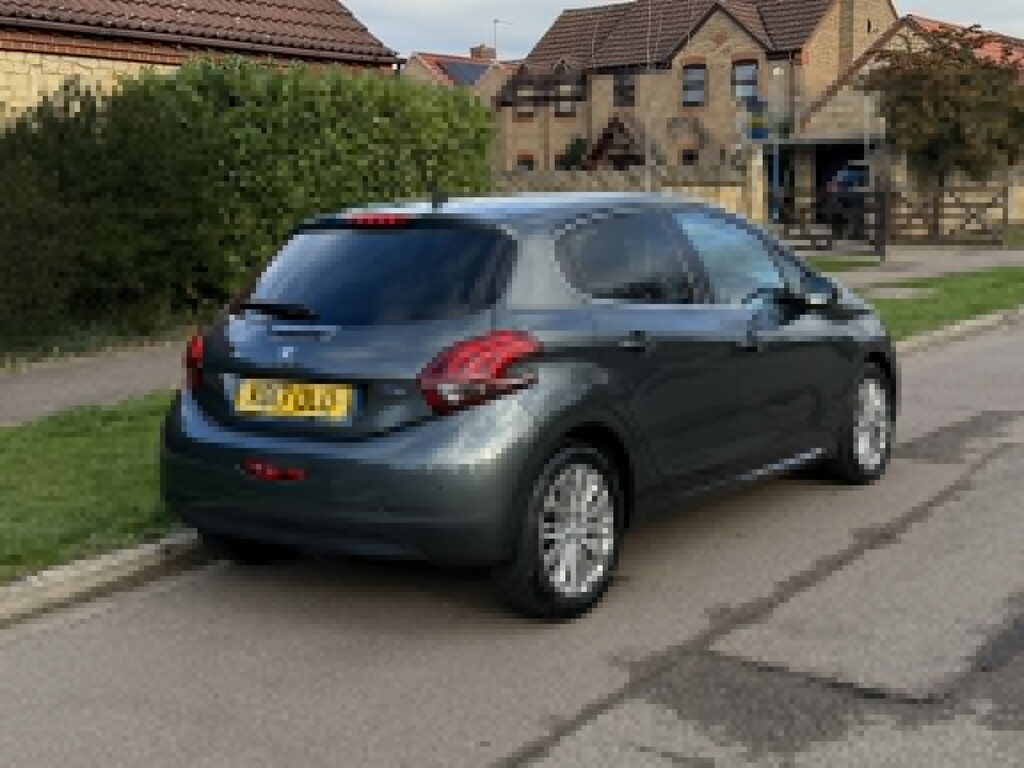 Peugeot 208 1.2 Puretech Allure 201717 KO17ULU Grey #4