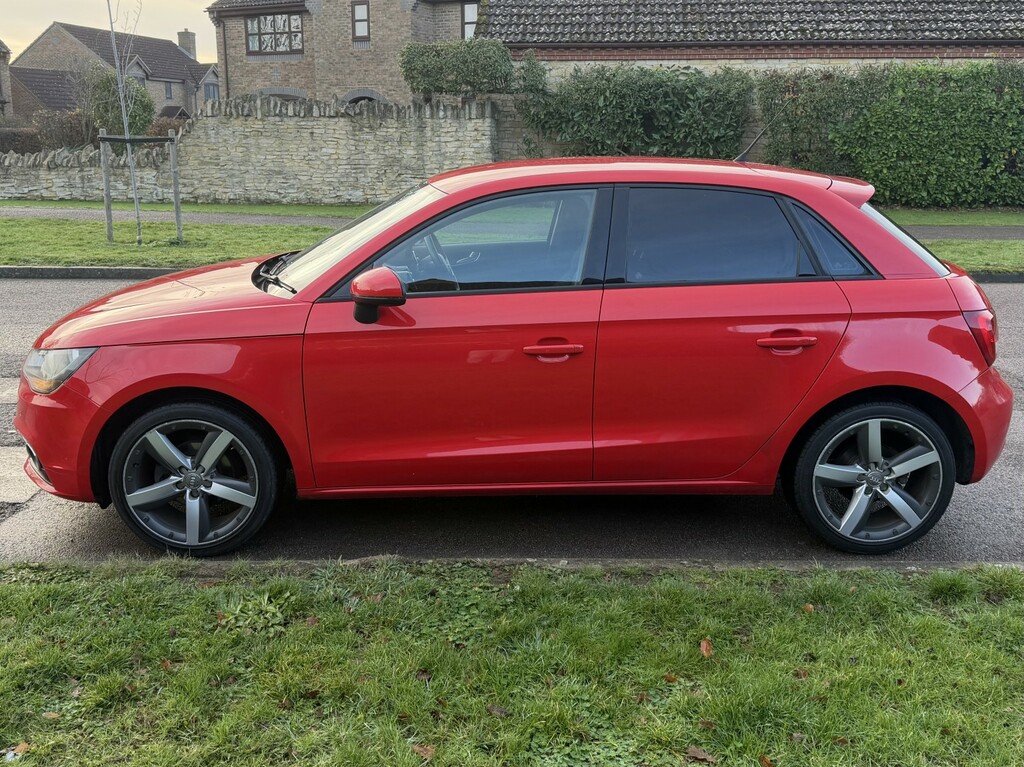 Audi A1 1.2 Tfsi Sport 201313 Red #6