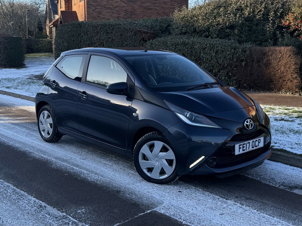 Toyota Aygo 1.0 Vvt-i X-play 201717 Blue