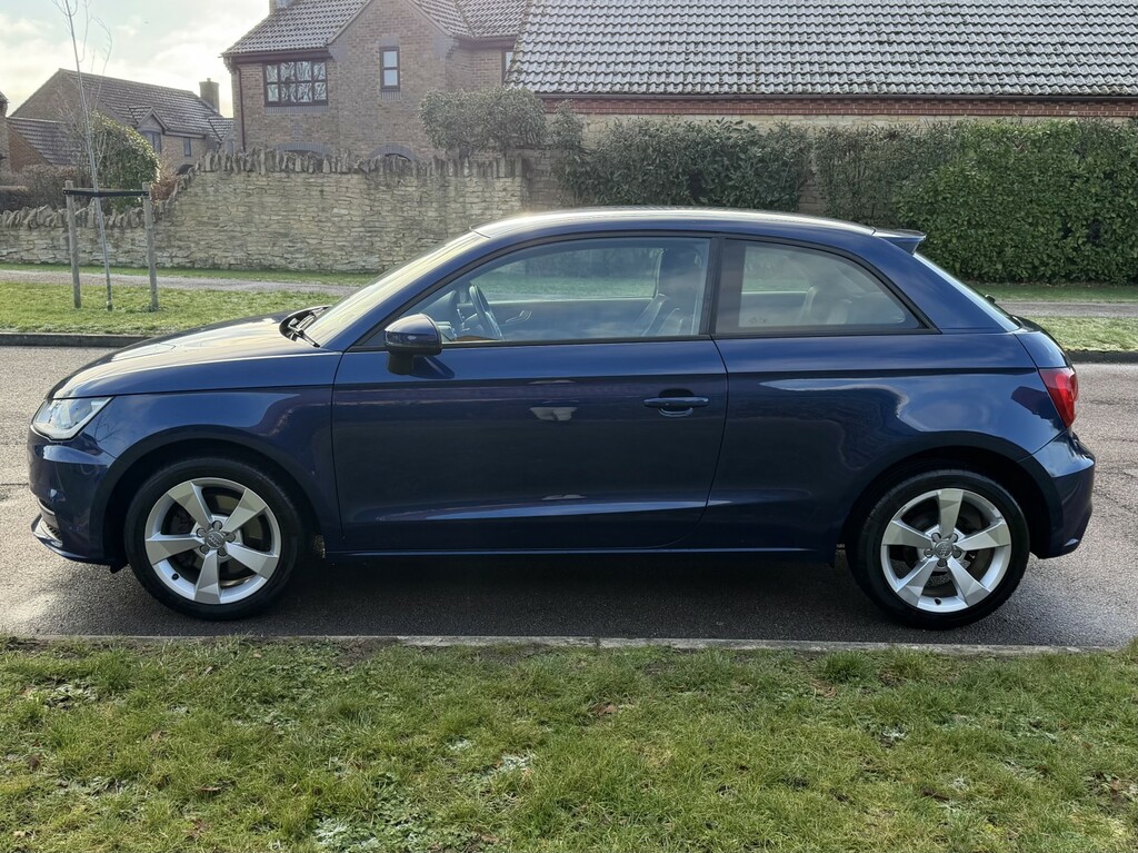 Audi A1 1.4 Tfsi Sport 201717 CY17MKK Blue #6