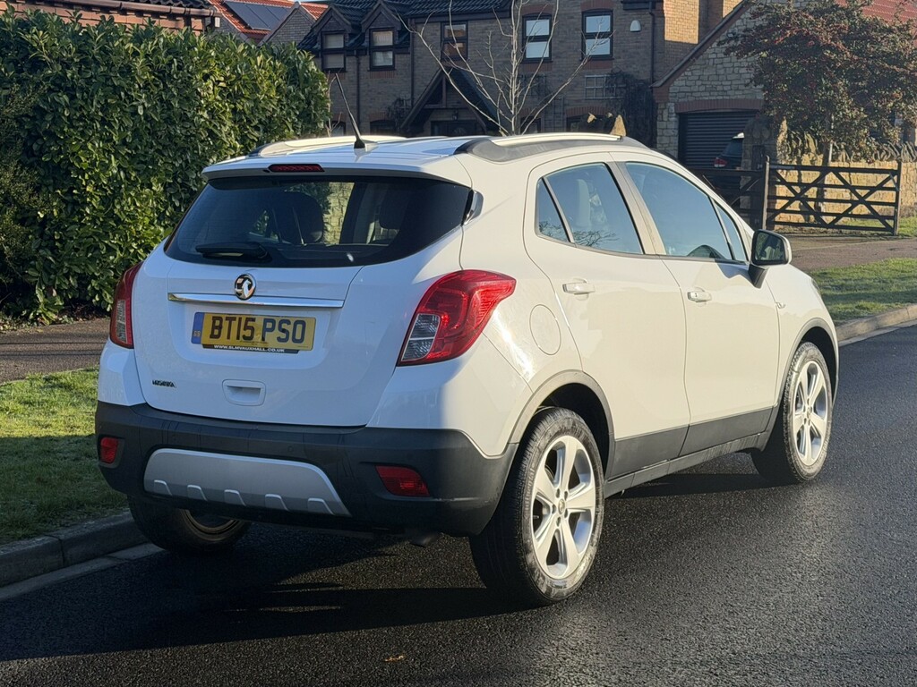 Vauxhall Mokka 1.6 I Exclusiv 201515 BT15PSO White #3