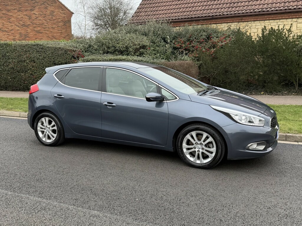 Kia Ceed 1.6 Crdi Ecodynamics 3 201414 Blue #2