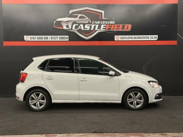 Volkswagen Polo 2017 1.0 Bluemotion Tech Match Edition Hatchback 5 White #4