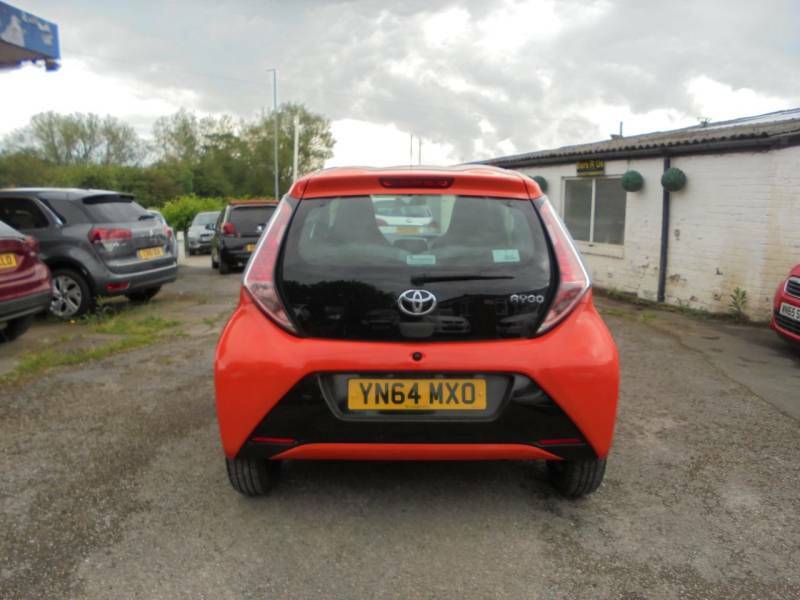 Toyota Aygo 1.0 Vvt-i X-cite - 2014 64 YN64MXO Orange #4