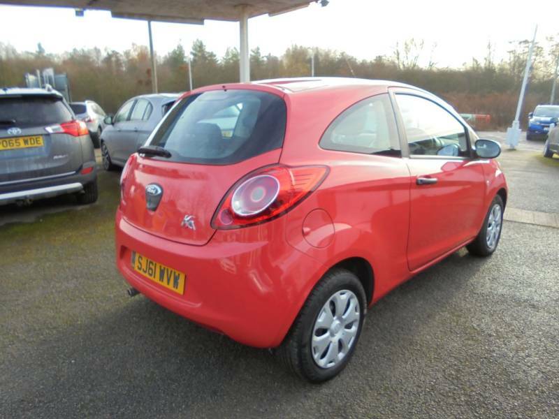Ford KA 1.2 Studio Start Stop - 2011 61 Red #6