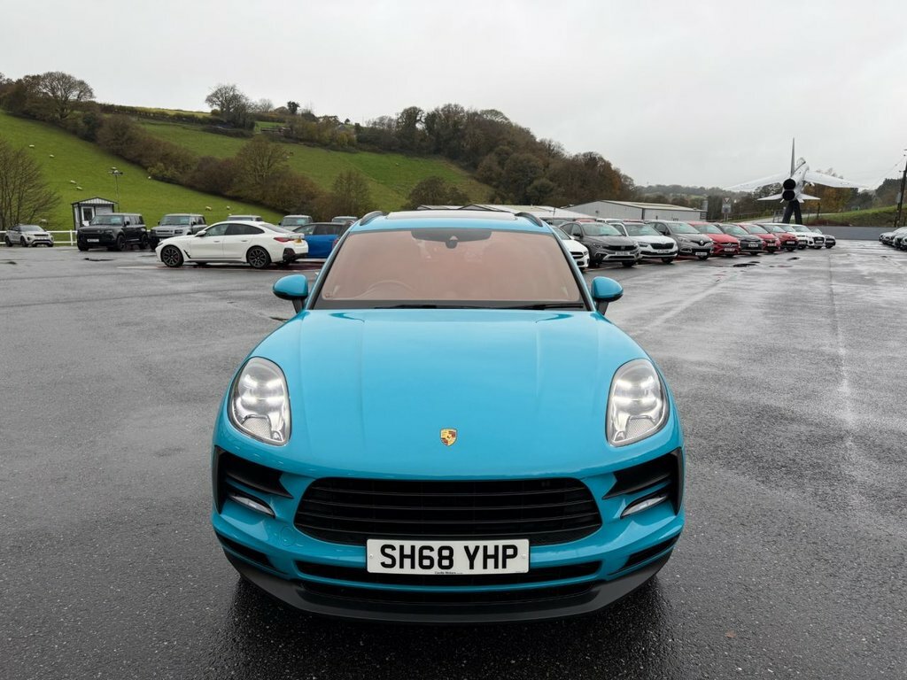Porsche Macan 2L Null SH68YHP Blue #2