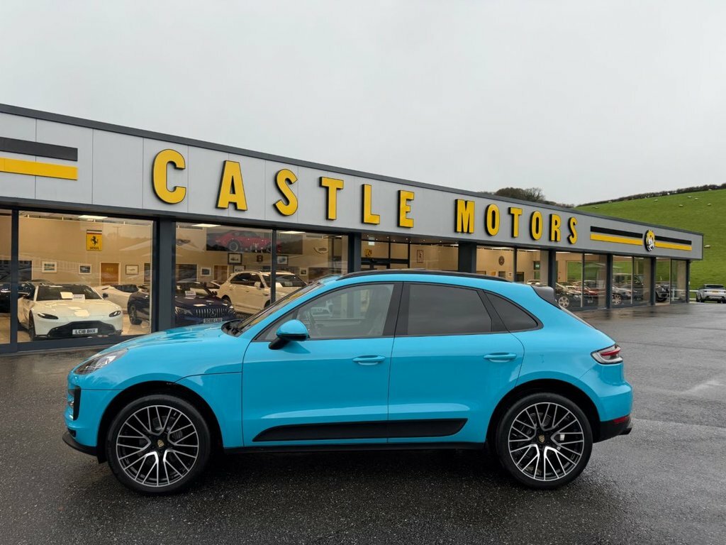 Porsche Macan 2L Null SH68YHP Blue #3