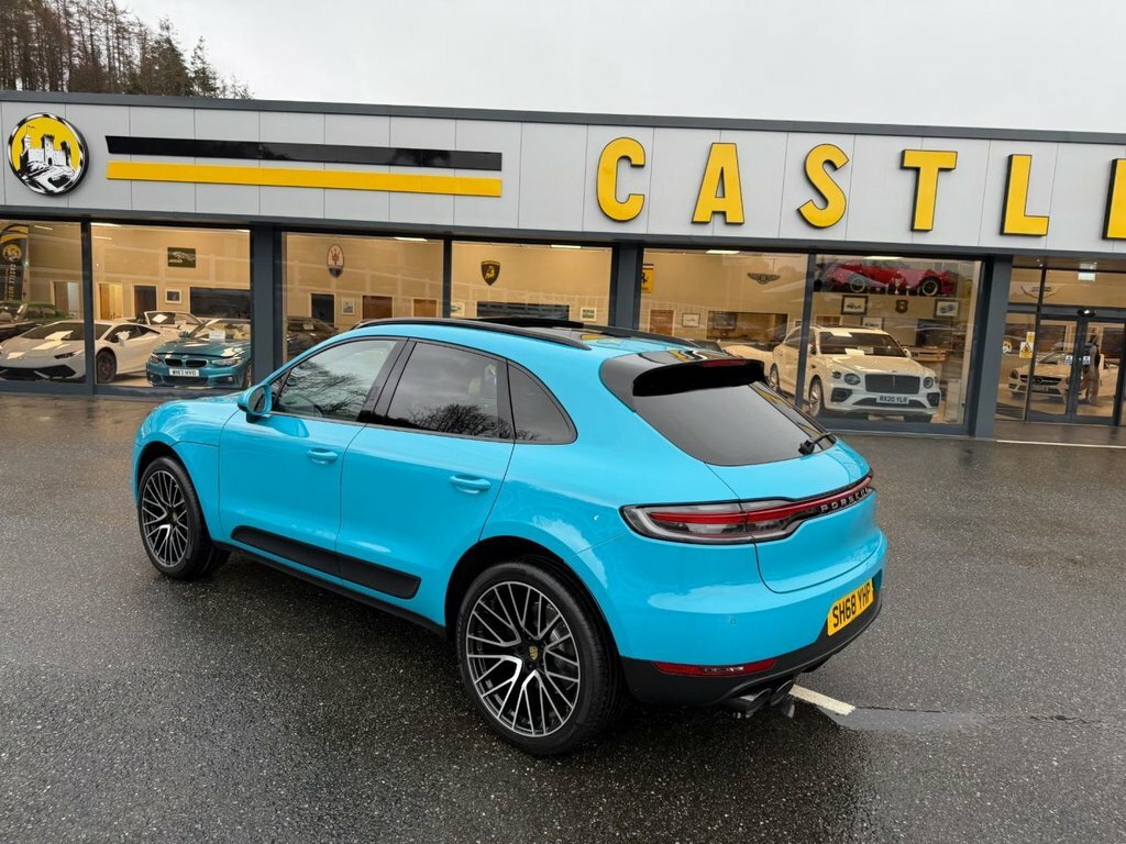 Porsche Macan 2L Null SH68YHP Blue #4