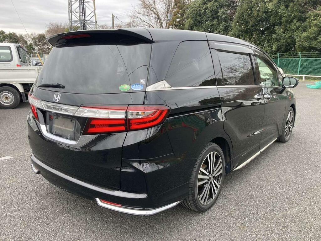 Honda Odyssey Mpv 2.4 Absolute 7 Seats 201363 Black #3