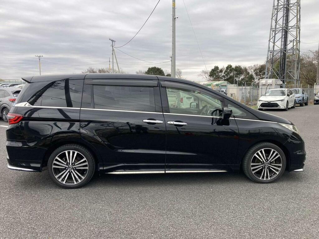Honda Odyssey Mpv 2.4 Absolute 7 Seats 201363 Black #2