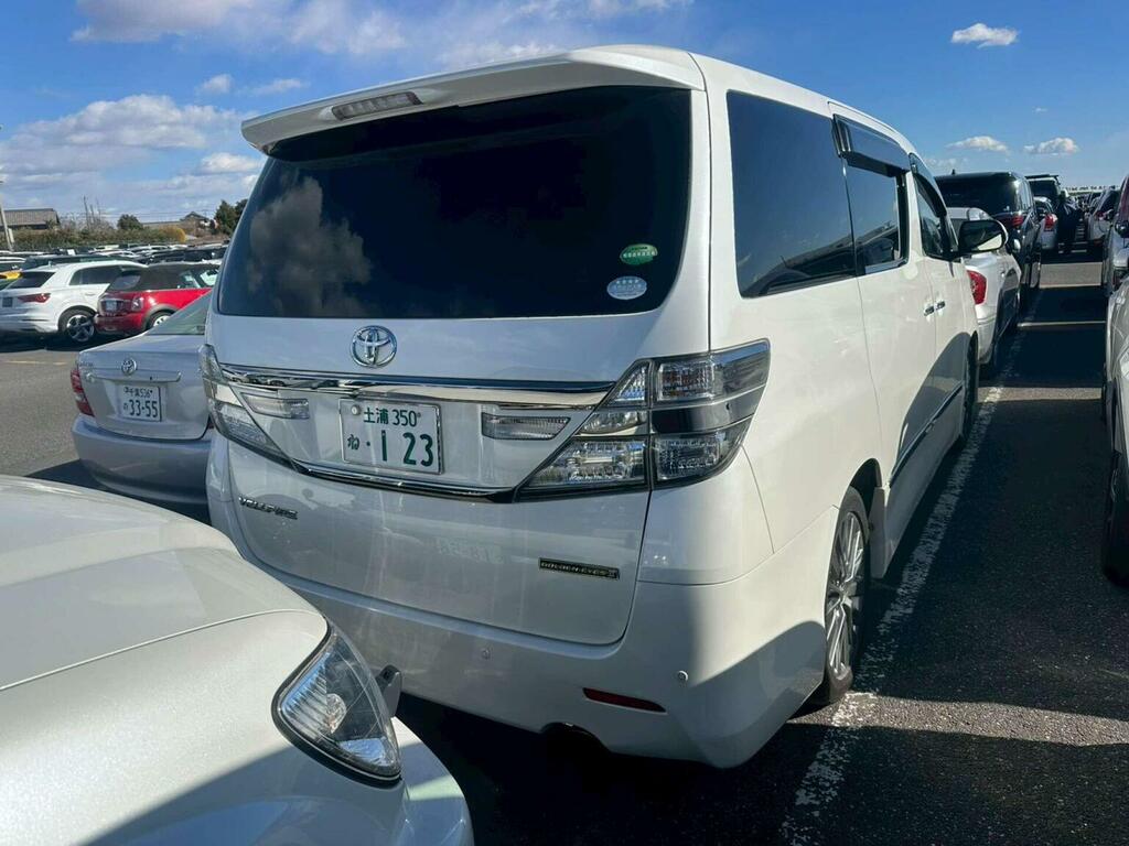 Toyota Vellfire Mpv 2.4 Golden Eyes 2 7 Seats 201464 White #3