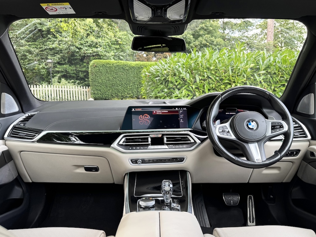 BMW X5 4.4 X5 M50i Suv Black #4
