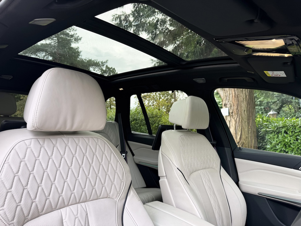 BMW X5 4.4 X5 M50i Suv Black #3