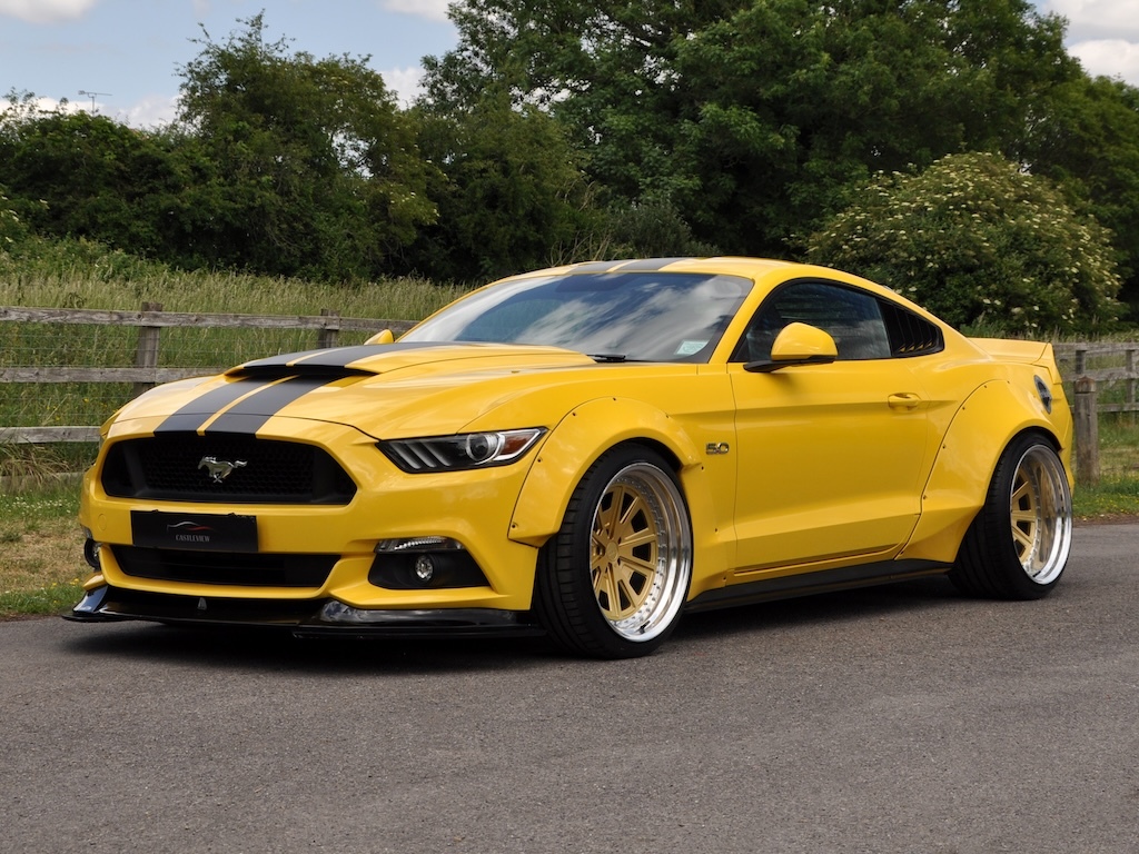 Ford Mustang 5.0 Mustang Gt Coupe Yellow
