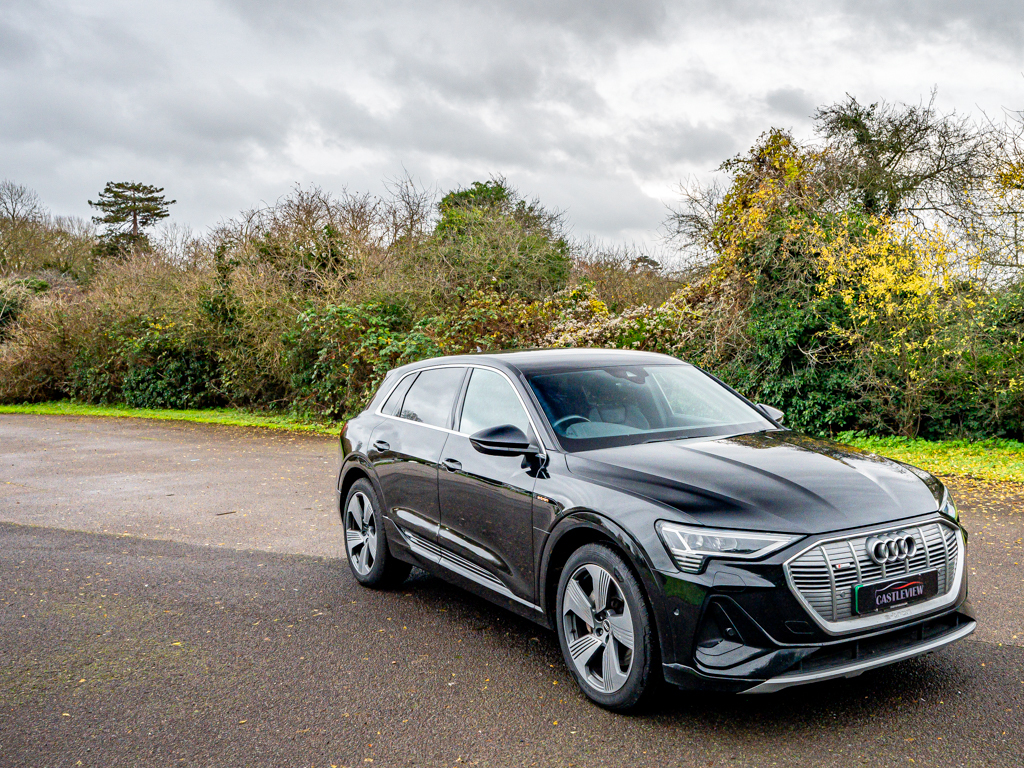 Audi E-tron Line 50 Quattro Suv YS70VGK Black #3
