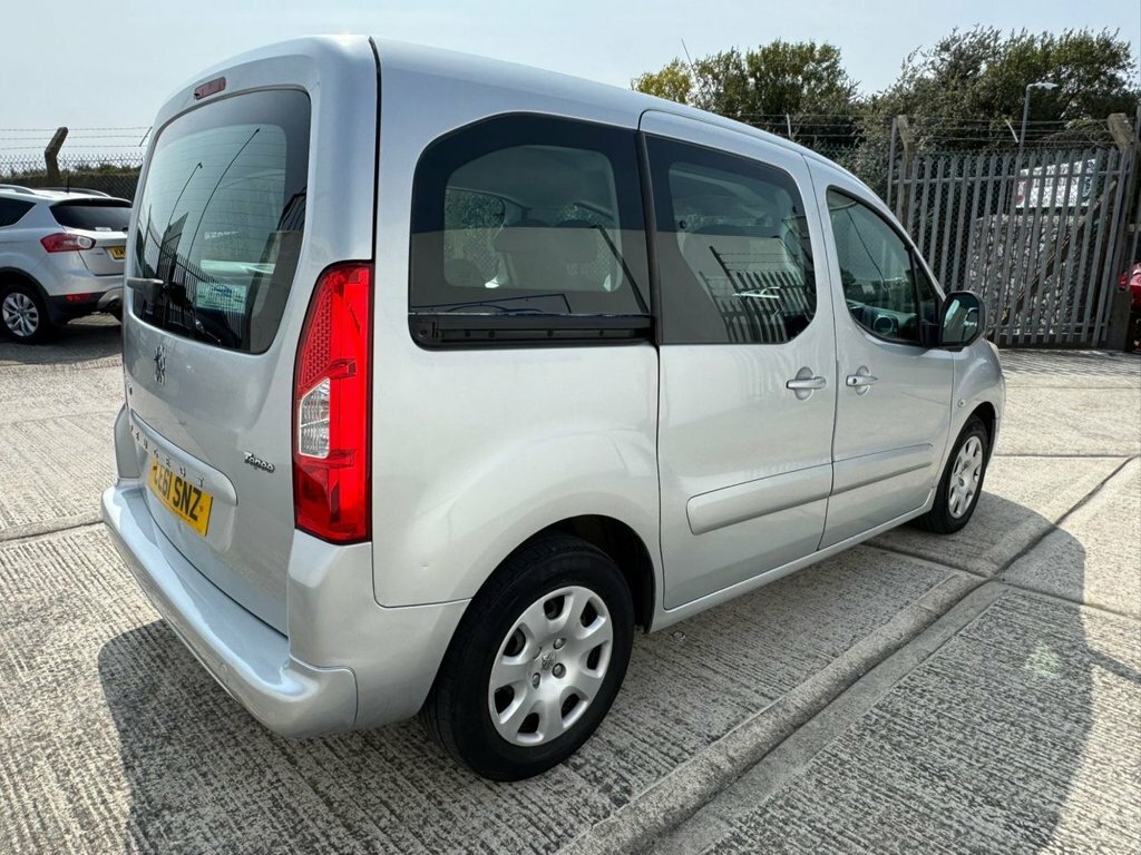 Peugeot Partner Tepee 1.6 Hdi Tepee S Mpv 139 Gkm, 7 Silver #6