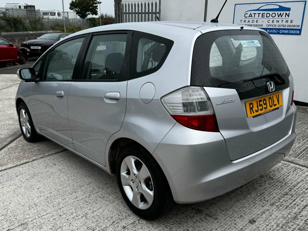 Honda Jazz 1.4L Es RJ59OLV Silver #3