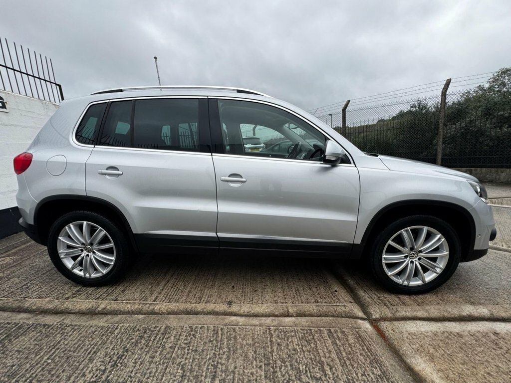 Volkswagen Tiguan 2L Match BG14ZWH Silver #6