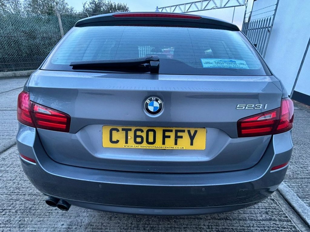 BMW 5 Series 3L Se CT60FFY Grey #4