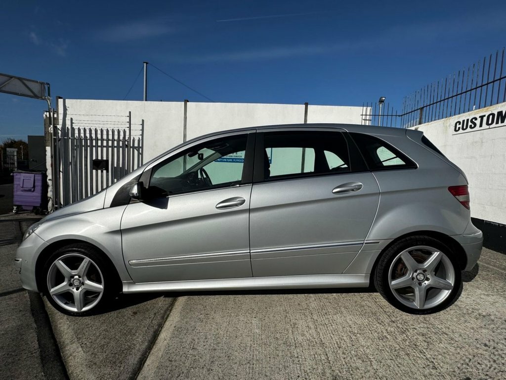 Mercedes-Benz B Class 2L Sport Silver #2