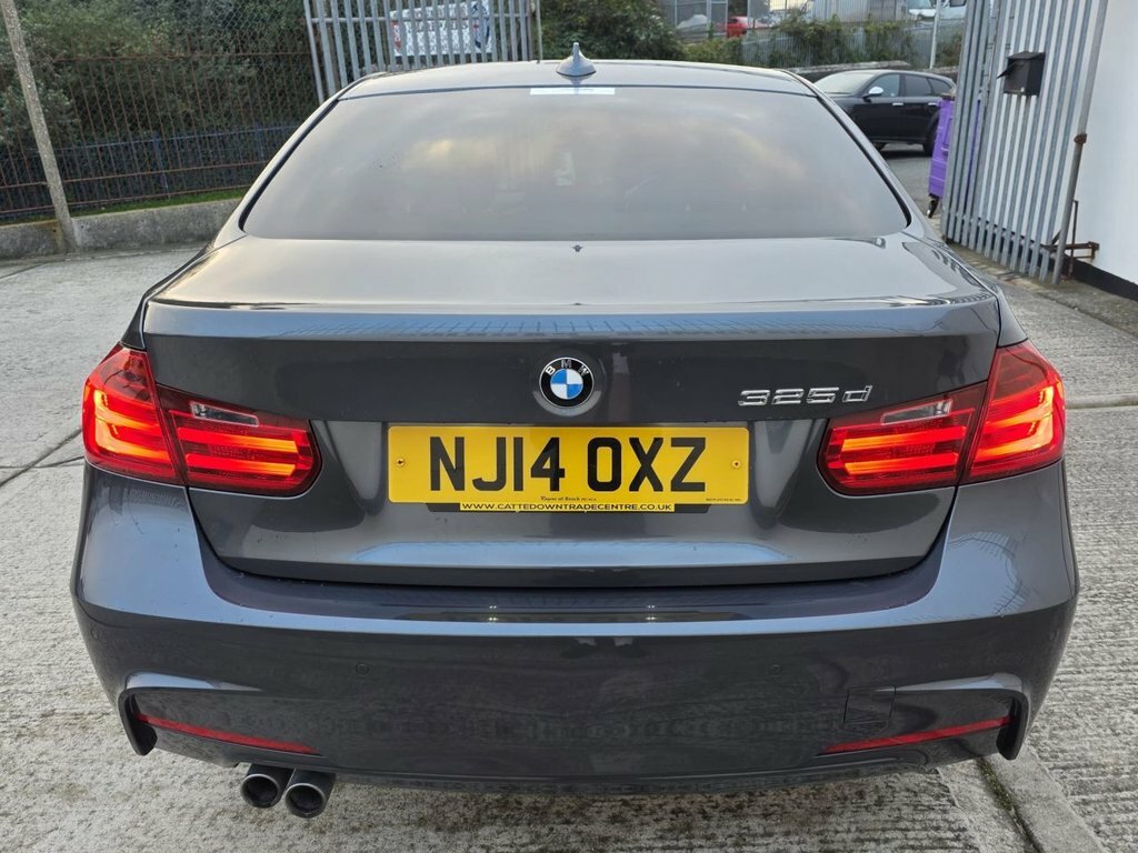 BMW 3 Series 2L M Sport NJ14OXZ Grey #4