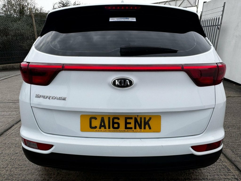 Kia Sportage 1.6L 1 CA16ENK White #4