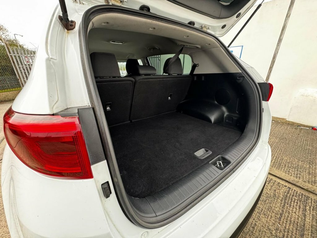 Kia Sportage 1.6L 1 CA16ENK White #6