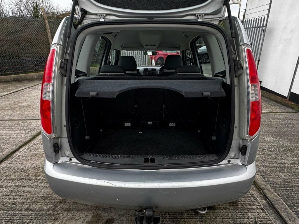 Skoda Roomster 1.2L S Silver #5