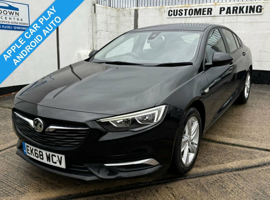 Vauxhall Insignia 1.5L Design Nav Black