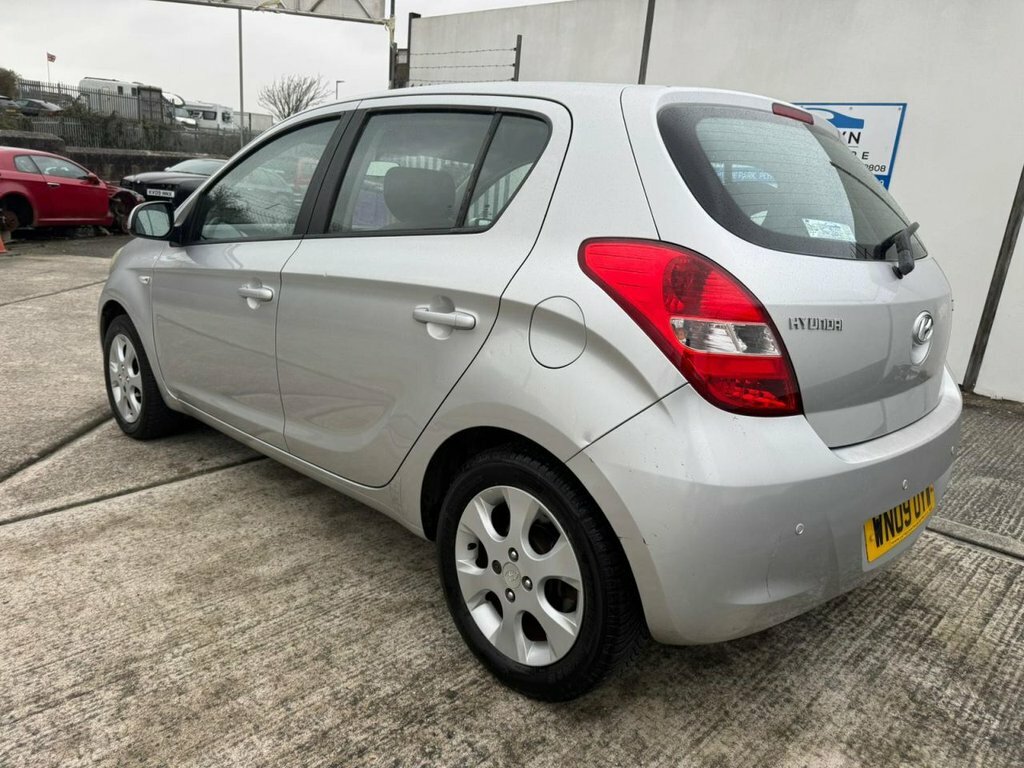 Hyundai I20 1.4L Comfort Silver #3