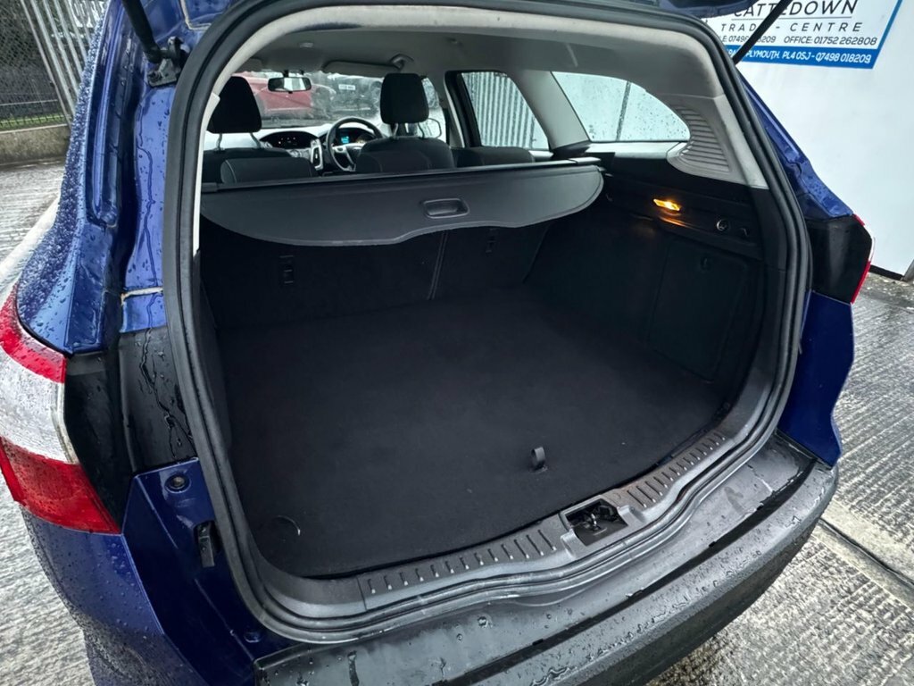 Ford Focus 1.6L Edge Blue #6
