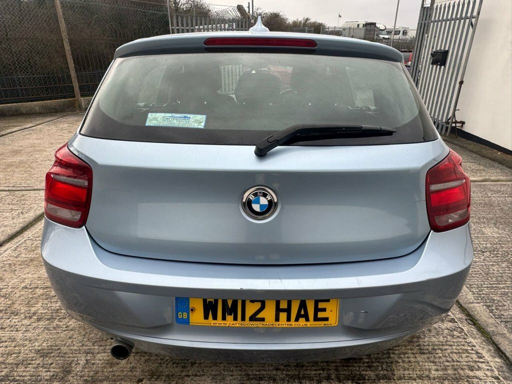 BMW 1 Series 1.6L Efficientdynamics Blue #4