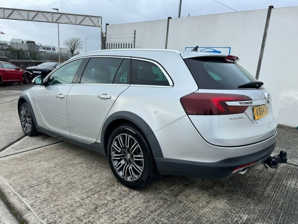 Vauxhall Insignia 2L Nav Silver #3