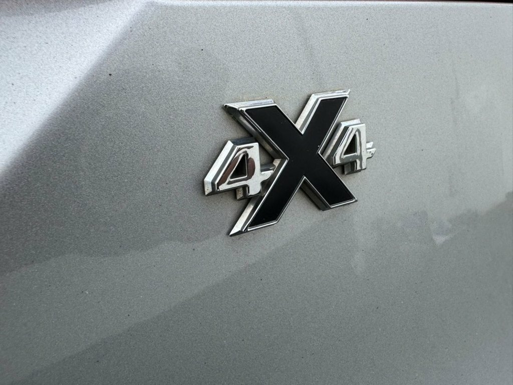 Vauxhall Insignia 2L Nav Silver #5