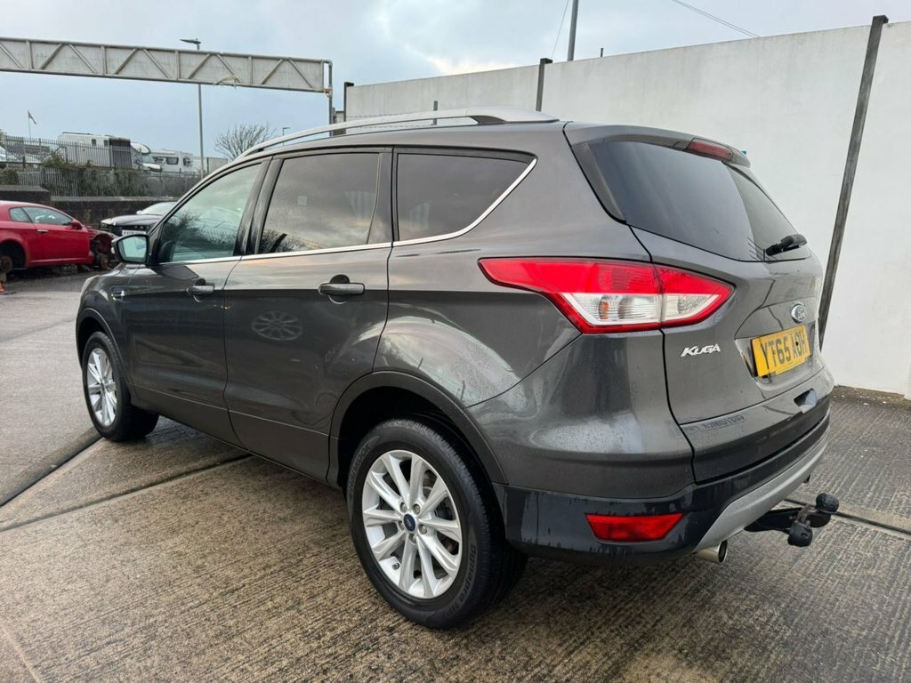 Ford Kuga 2L Titanium YT65AOH Grey #3