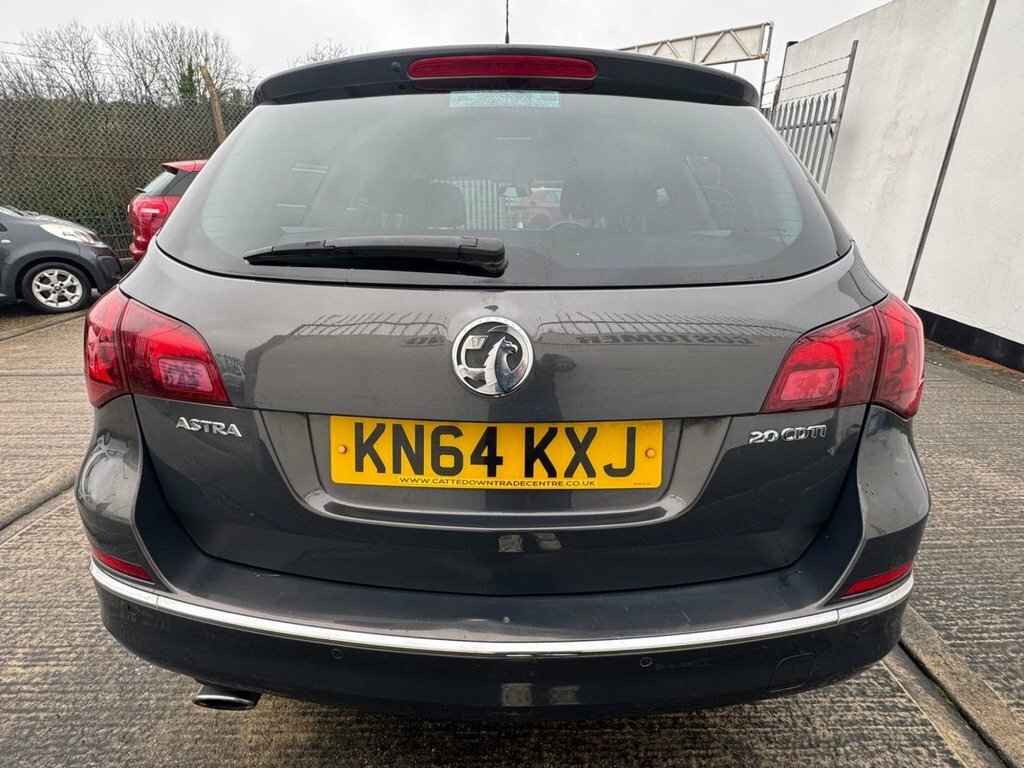 Vauxhall Astra 2L Sri KN64KXJ Grey #4